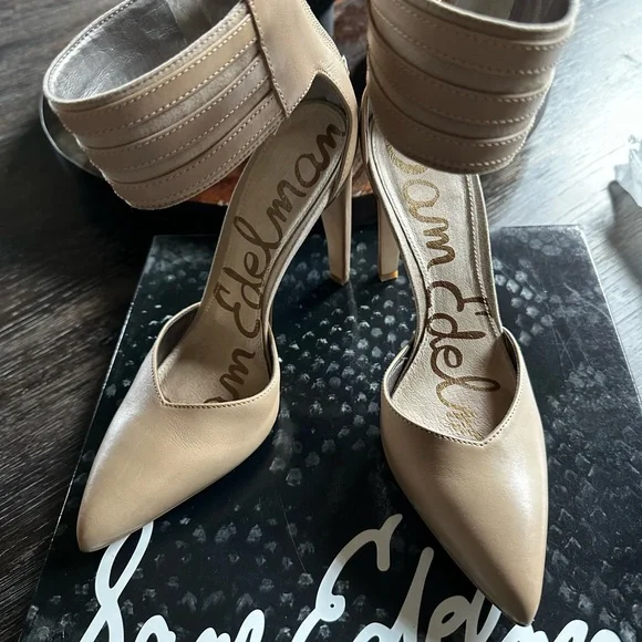 Sam Edelman Tan Strappy Heels with Pointed Toe - Picture 9 of 13
